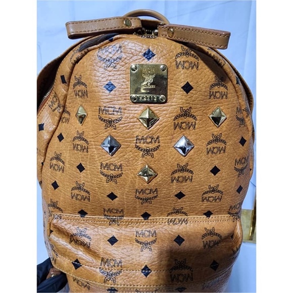 Authentic MCM Visetos Medium Sprinkle Stud Stark Backpack Cognac - Picture 7 of 16